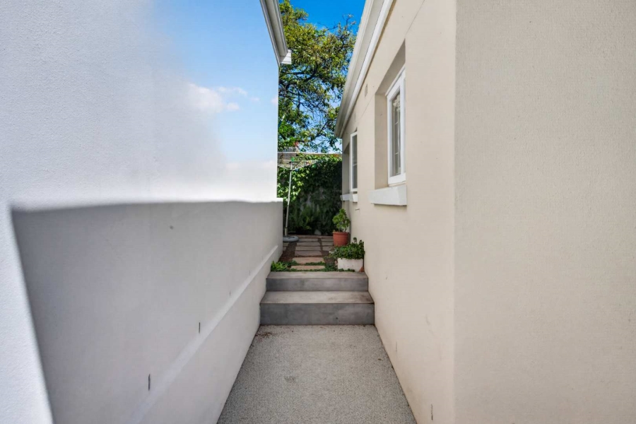 3 Bedroom Property for Sale in Rondebosch Western Cape
